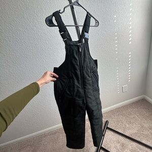 Kids snowsuit
